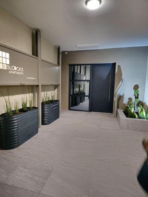8 Blocks Apartments 1B 亚历山德鲁波利斯 外观 照片